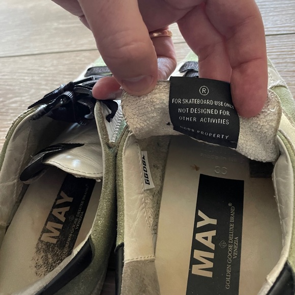 GoldenGoose Deluxe Brand Sneakers - Picture 5 of 6